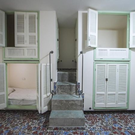 Damask Rose, Lebanese Guest House Jounieh Ruang foto