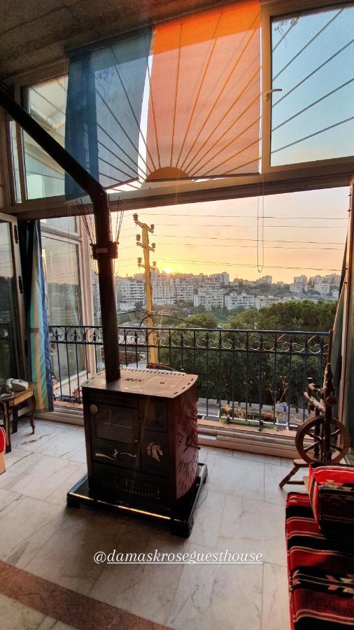 Damask Rose, Lebanese Guest House Jounieh Bagian luar foto