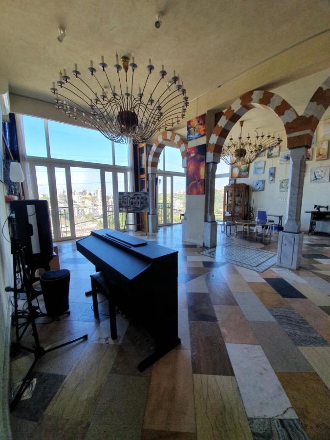 Damask Rose, Lebanese Guest House Jounieh Bagian luar foto