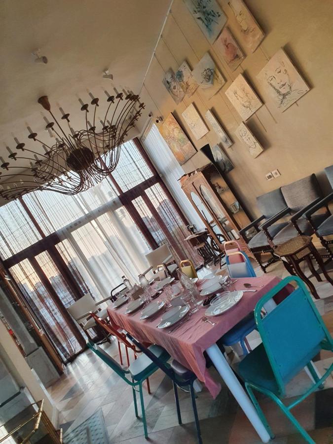 Damask Rose, Lebanese Guest House Jounieh Bagian luar foto