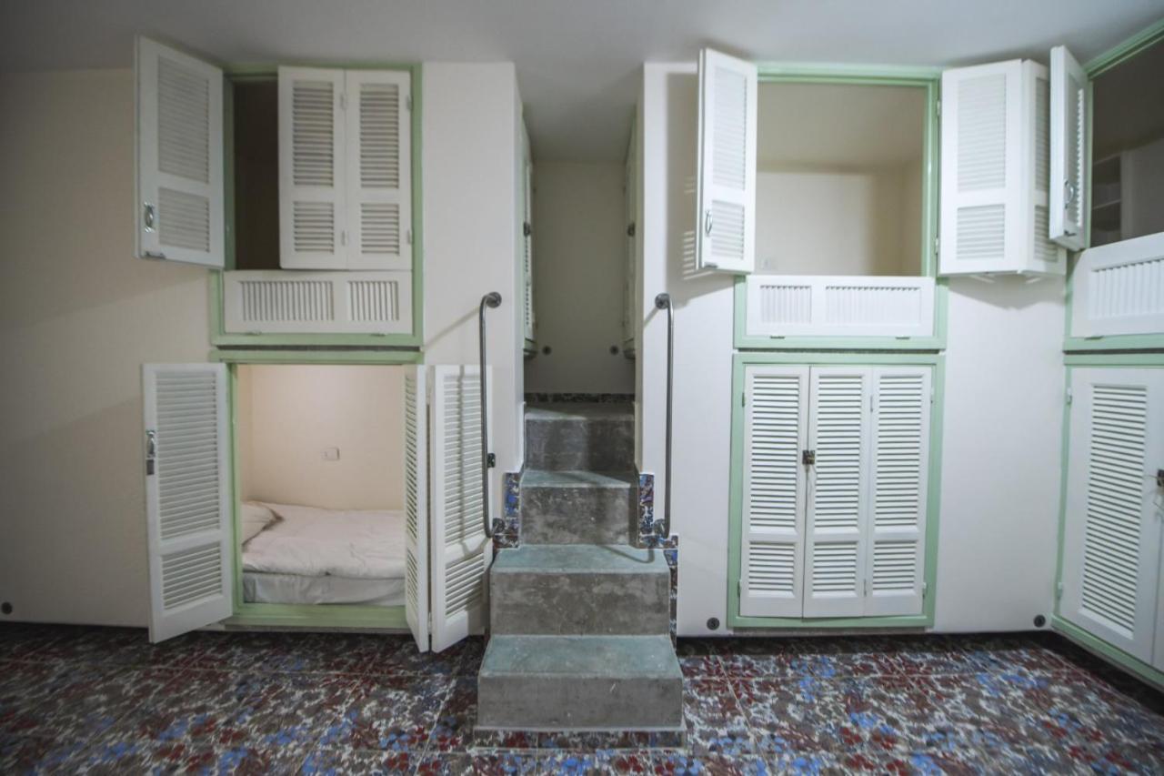 Damask Rose, Lebanese Guest House Jounieh Ruang foto